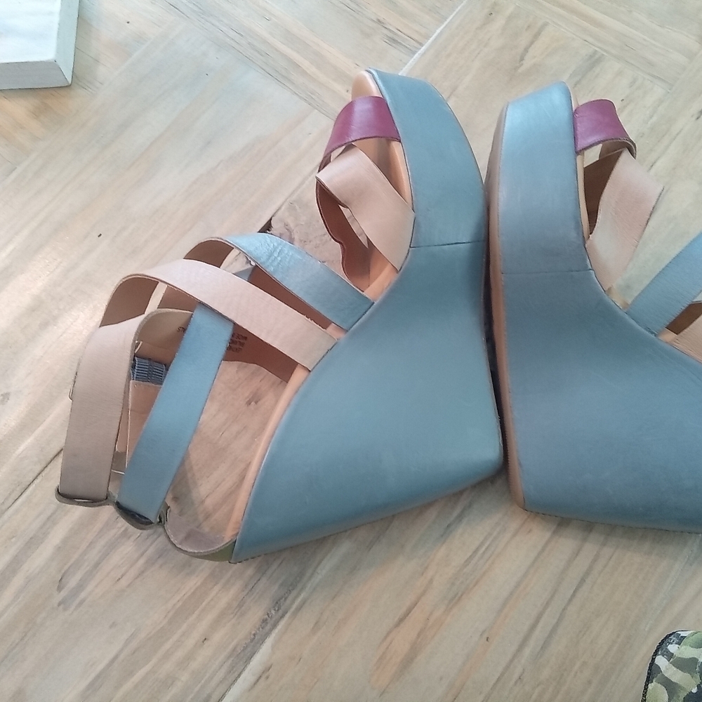 Kork-Ease Hailey Multi-Color Leather Strap Platform Wedge 5.5" Sandals S… - Picture 13 of 16